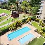 Modern Resort Style Living - Inner City